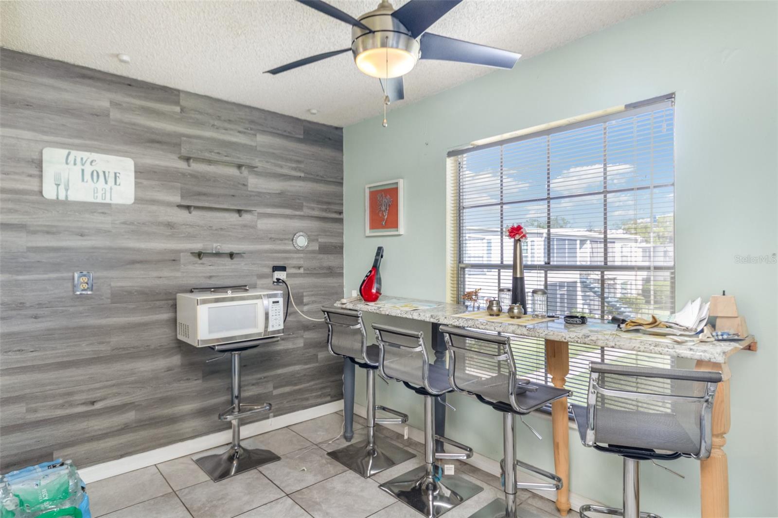 TERRA CONDO - Residential