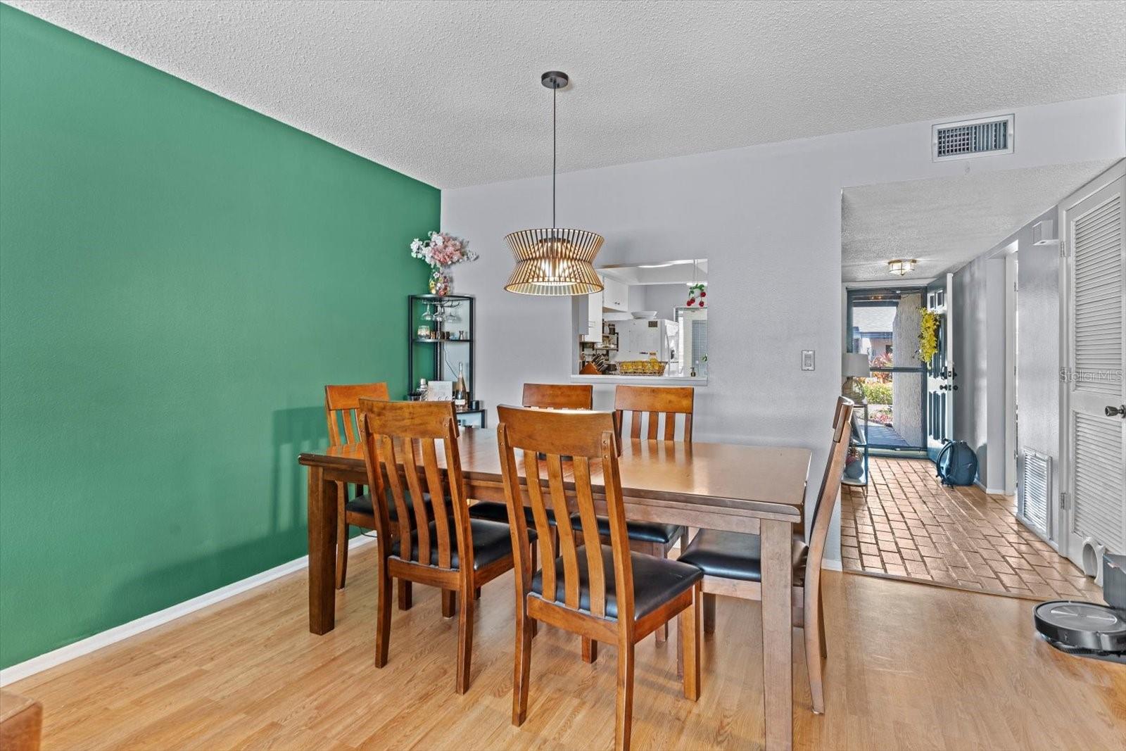 LAKESIDE CLUB OF SARASOTA - Residential