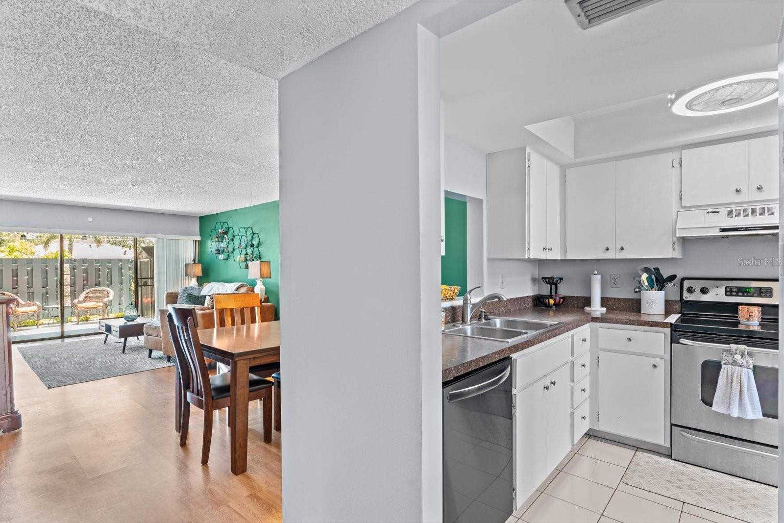 LAKESIDE CLUB OF SARASOTA - Residential