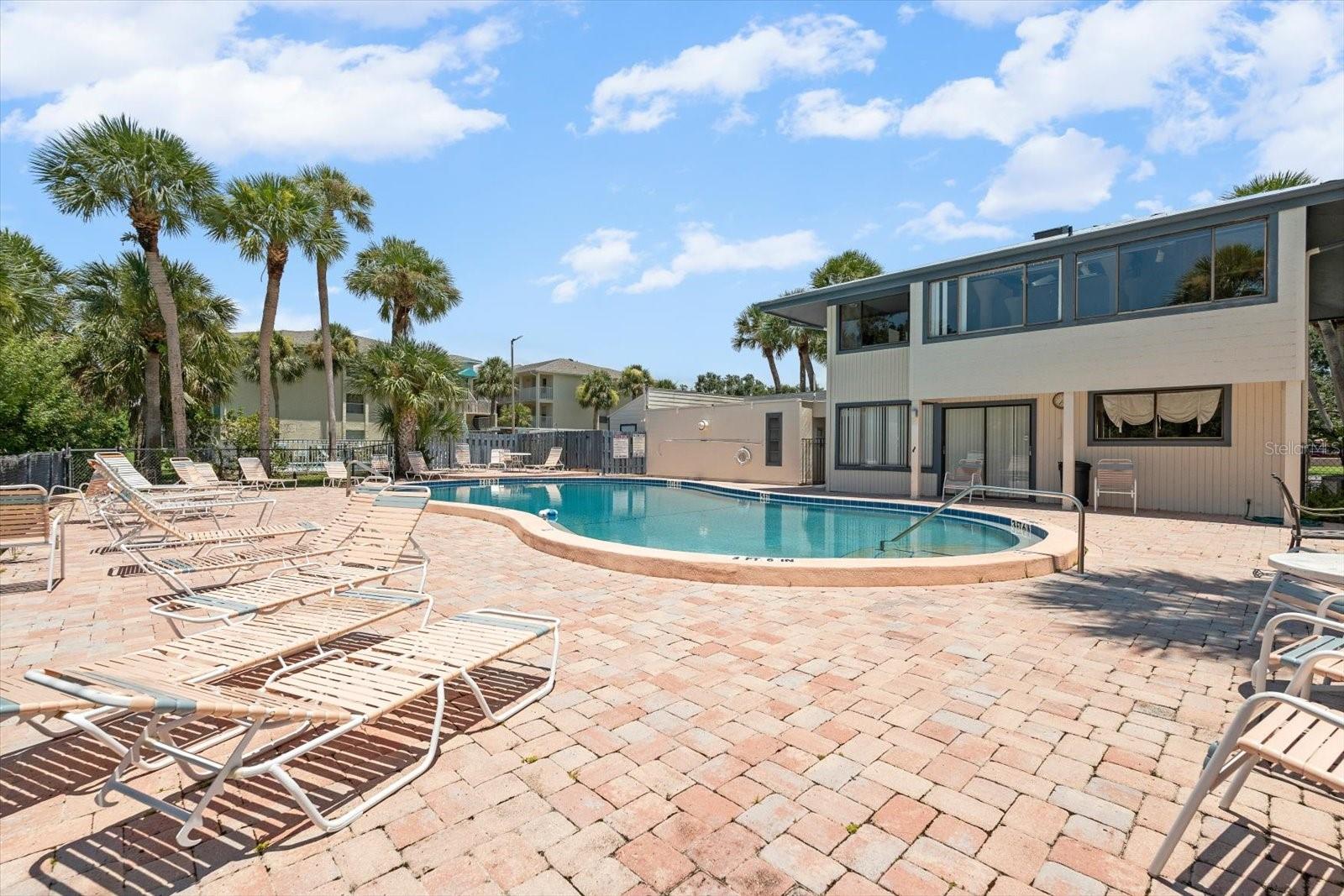 LAKESIDE CLUB OF SARASOTA - Residential