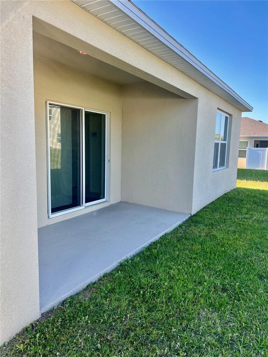 LAKE DENHAM ESTATES - Residential Lease