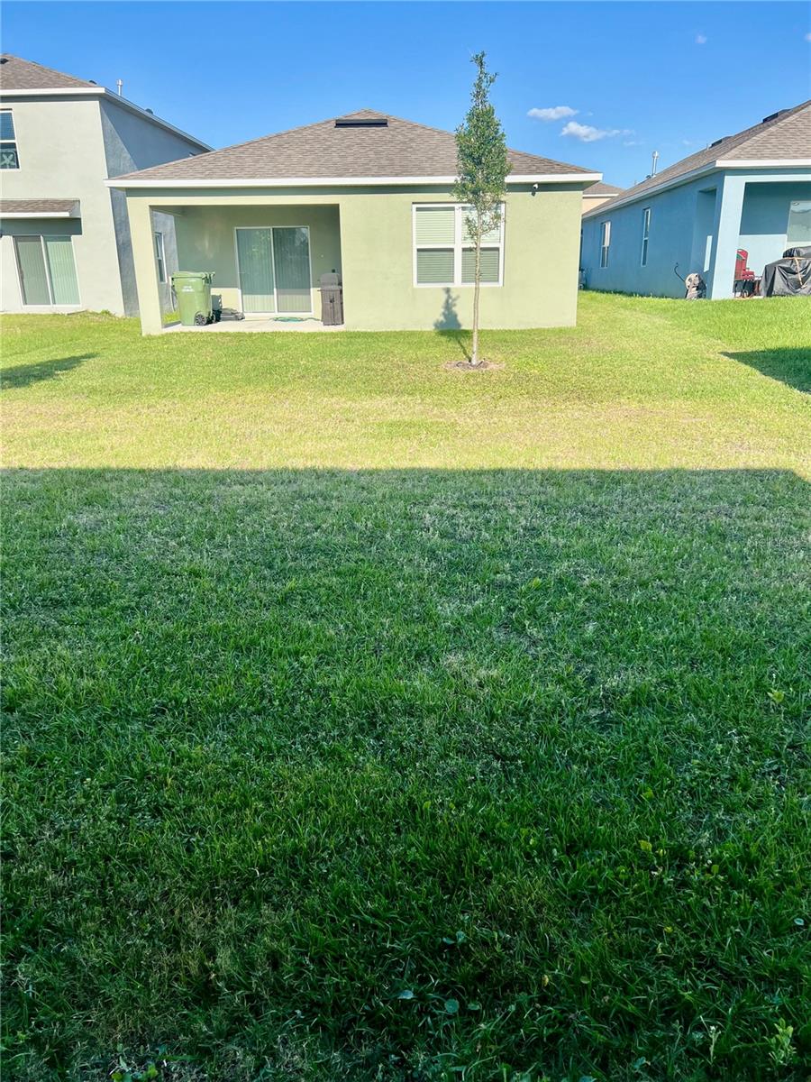 LAKE DENHAM ESTATES - Residential Lease