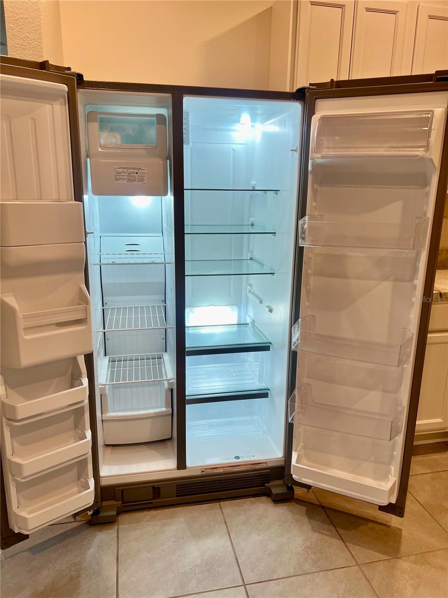 LAKE DENHAM ESTATES - Residential Lease