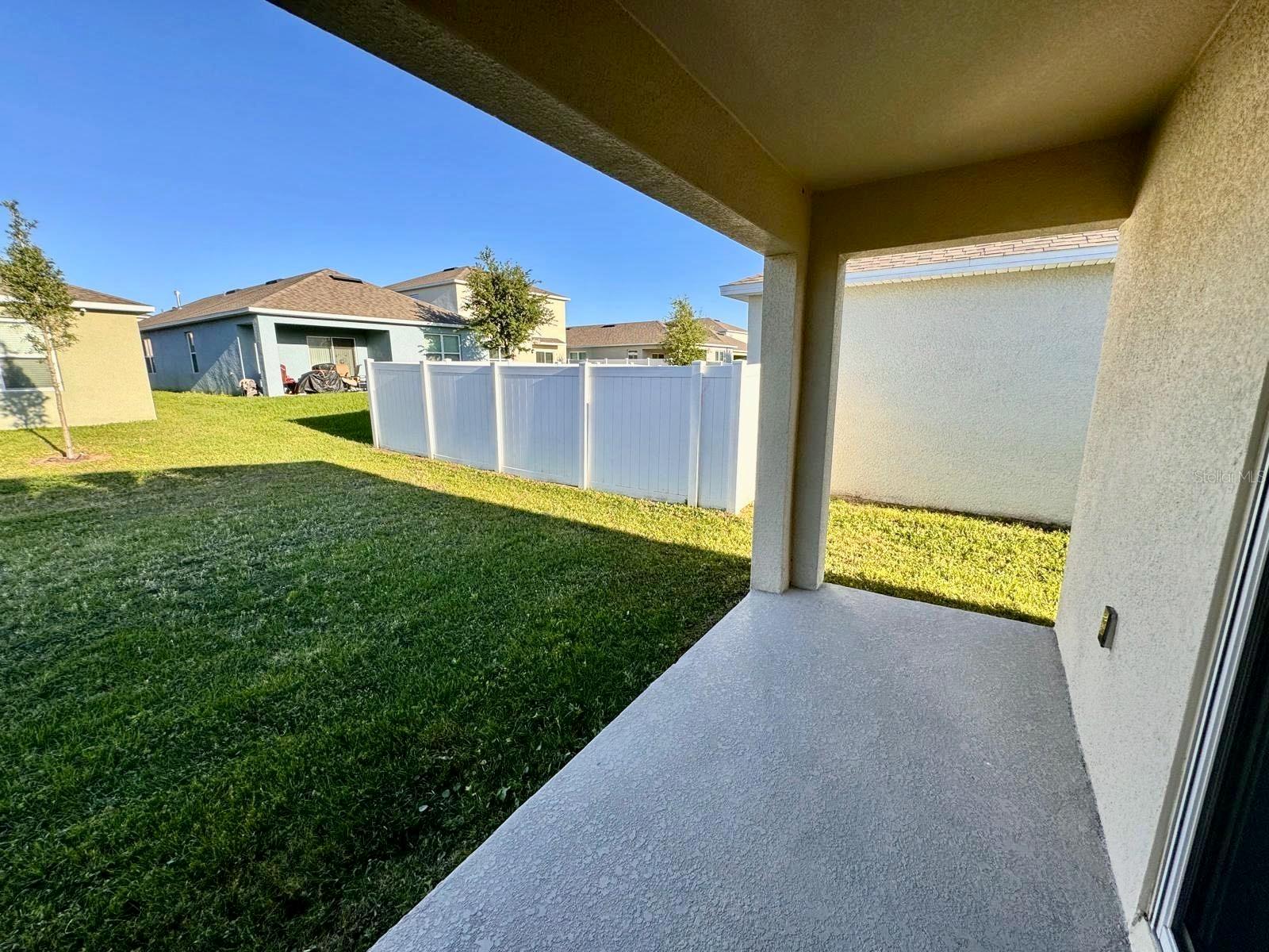 LAKE DENHAM ESTATES - Residential Lease