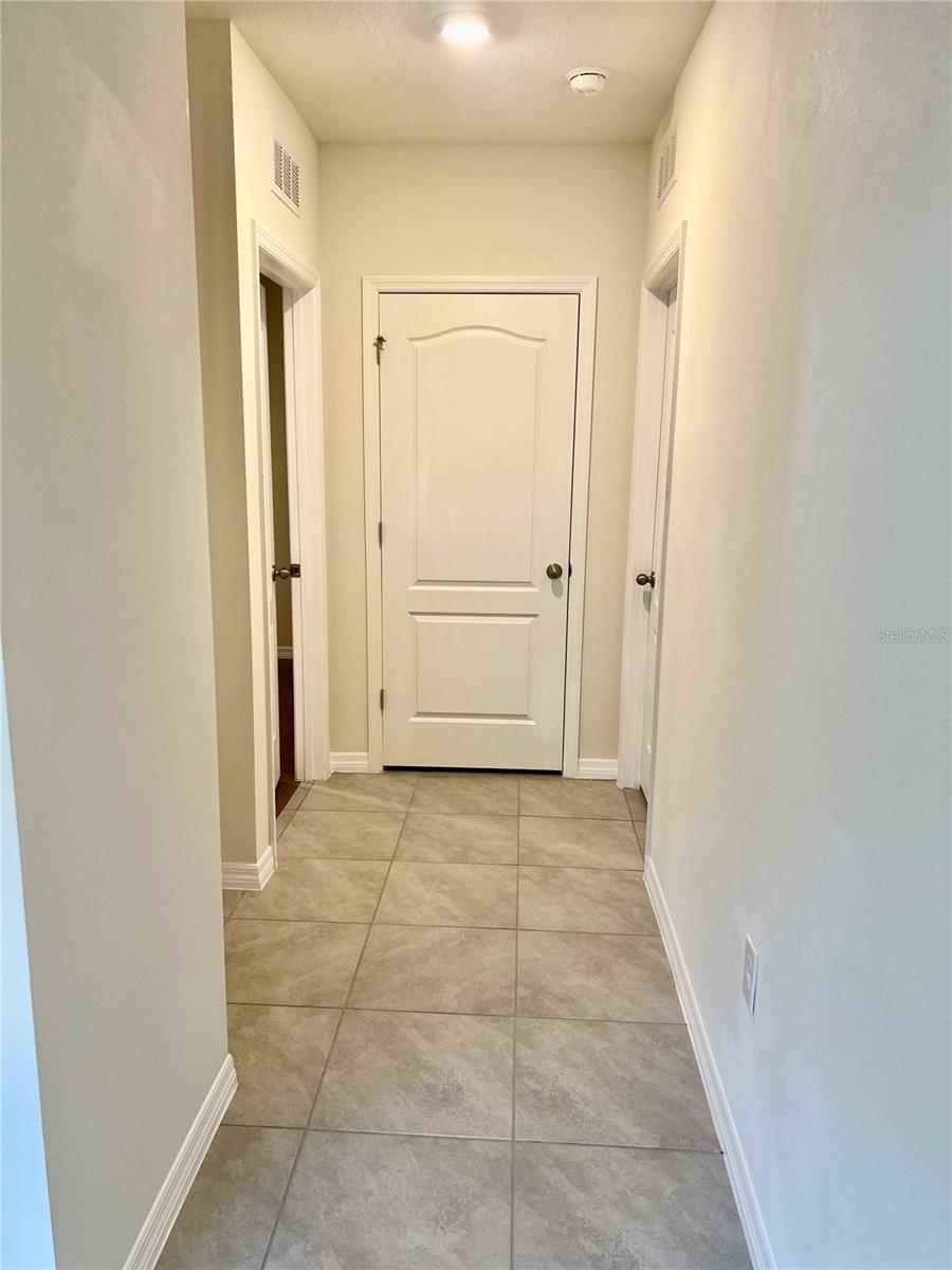 LAKE DENHAM ESTATES - Residential Lease