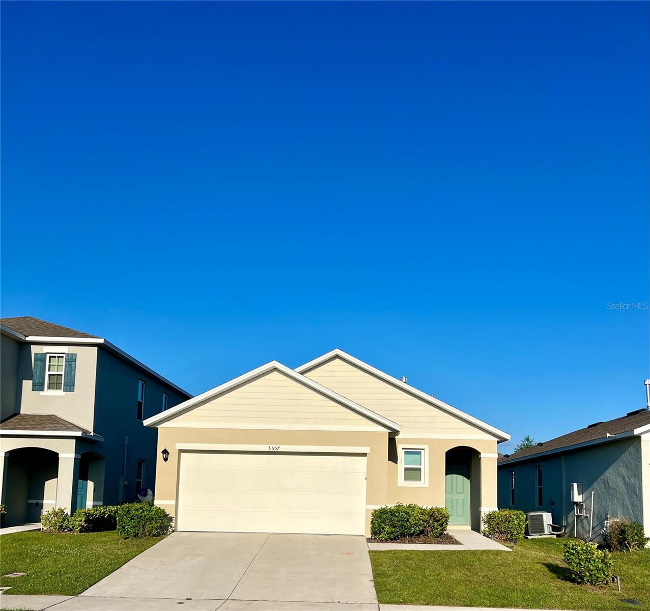 LAKE DENHAM ESTATES - Residential Lease