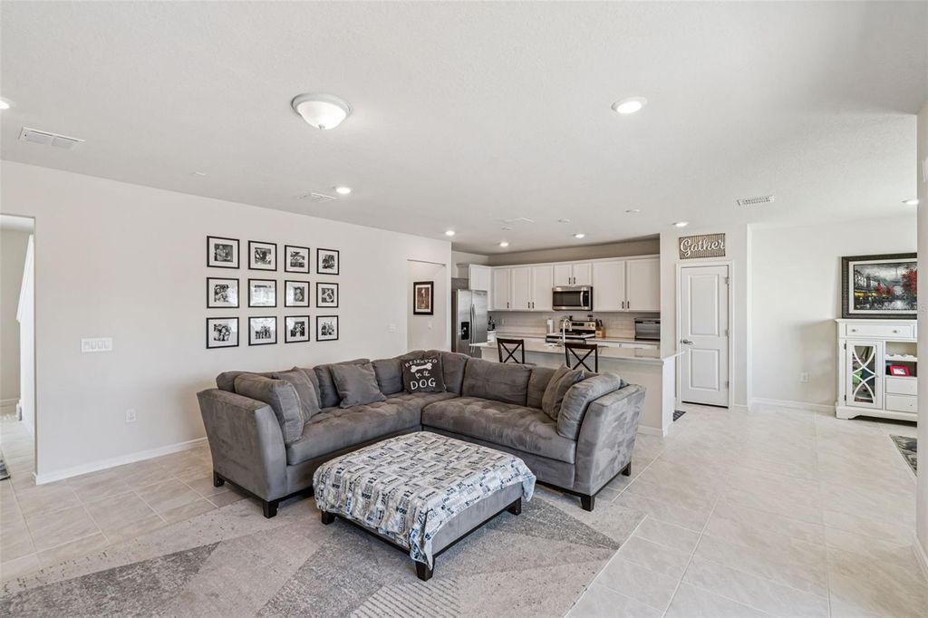 Photo of 2210 Lovely Lane, Davenport, FL 33896 (MLS # S5144484)