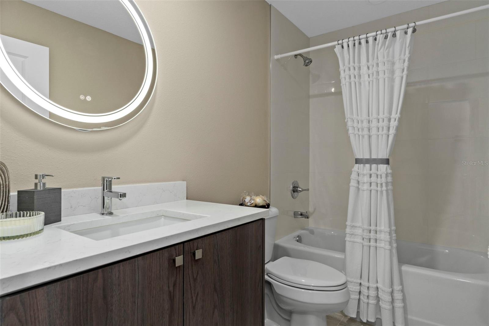 INVERNESS HIGHLANDS UNIT 01 - Residential