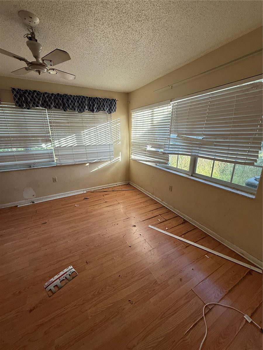 SILVER SPRINGS SHORES UNIT 16 - Residential