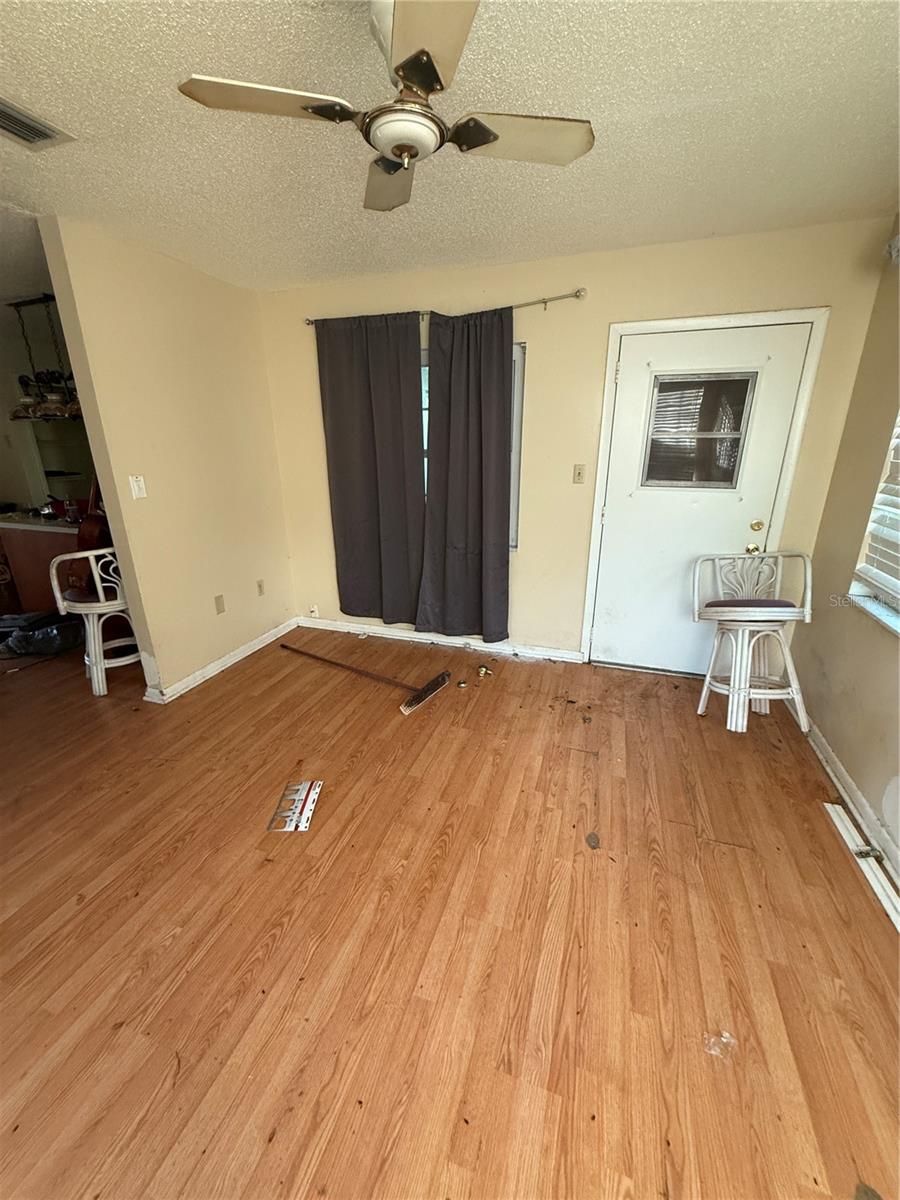 SILVER SPRINGS SHORES UNIT 16 - Residential