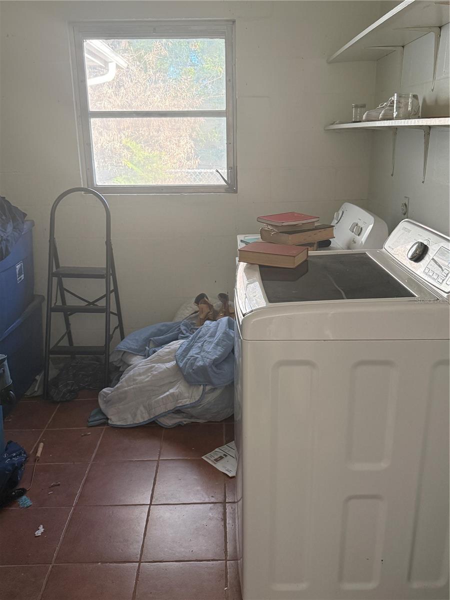 SILVER SPRINGS SHORES UNIT 16 - Residential