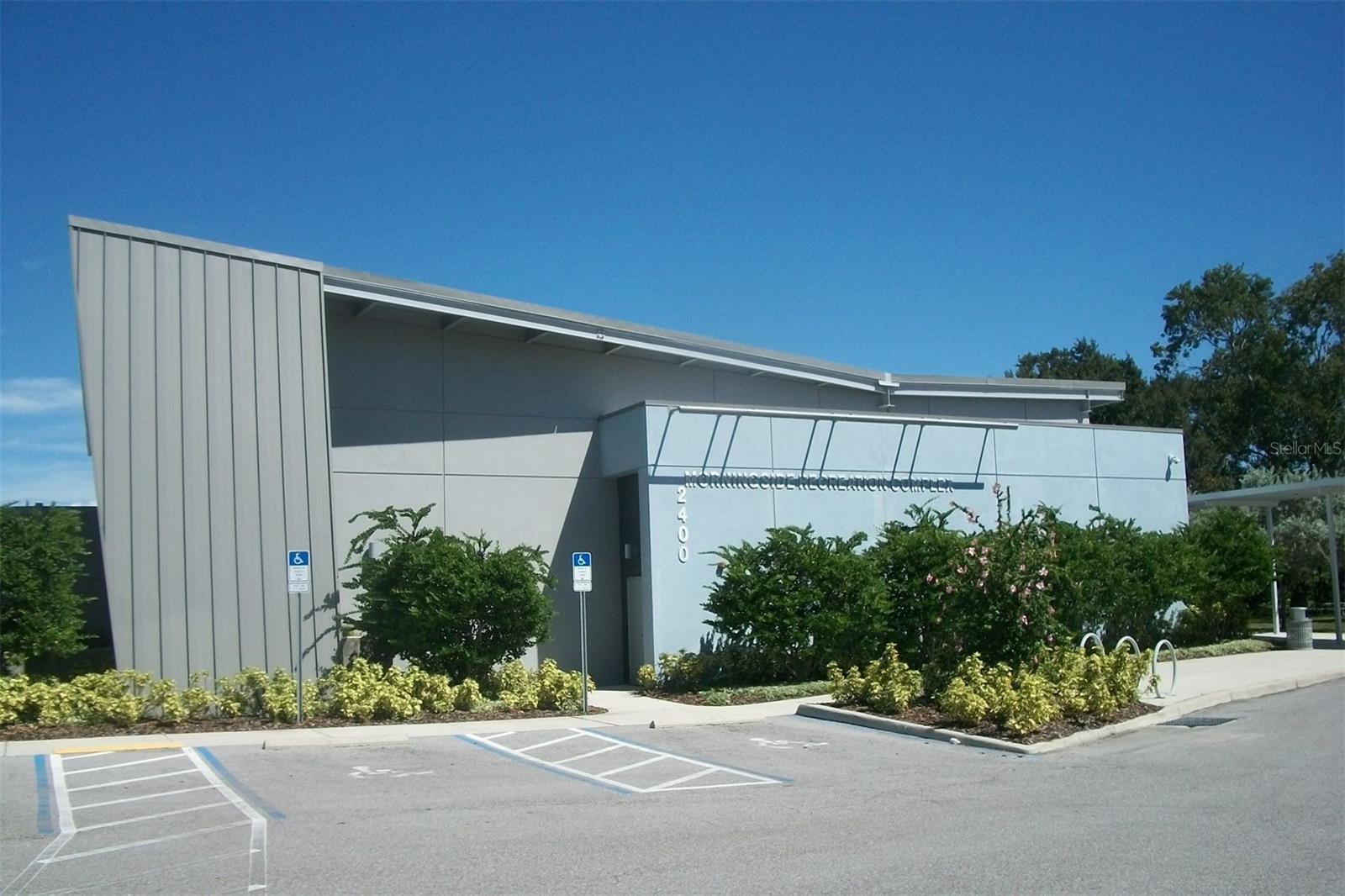 WATERFORD TWNHMS - Residential