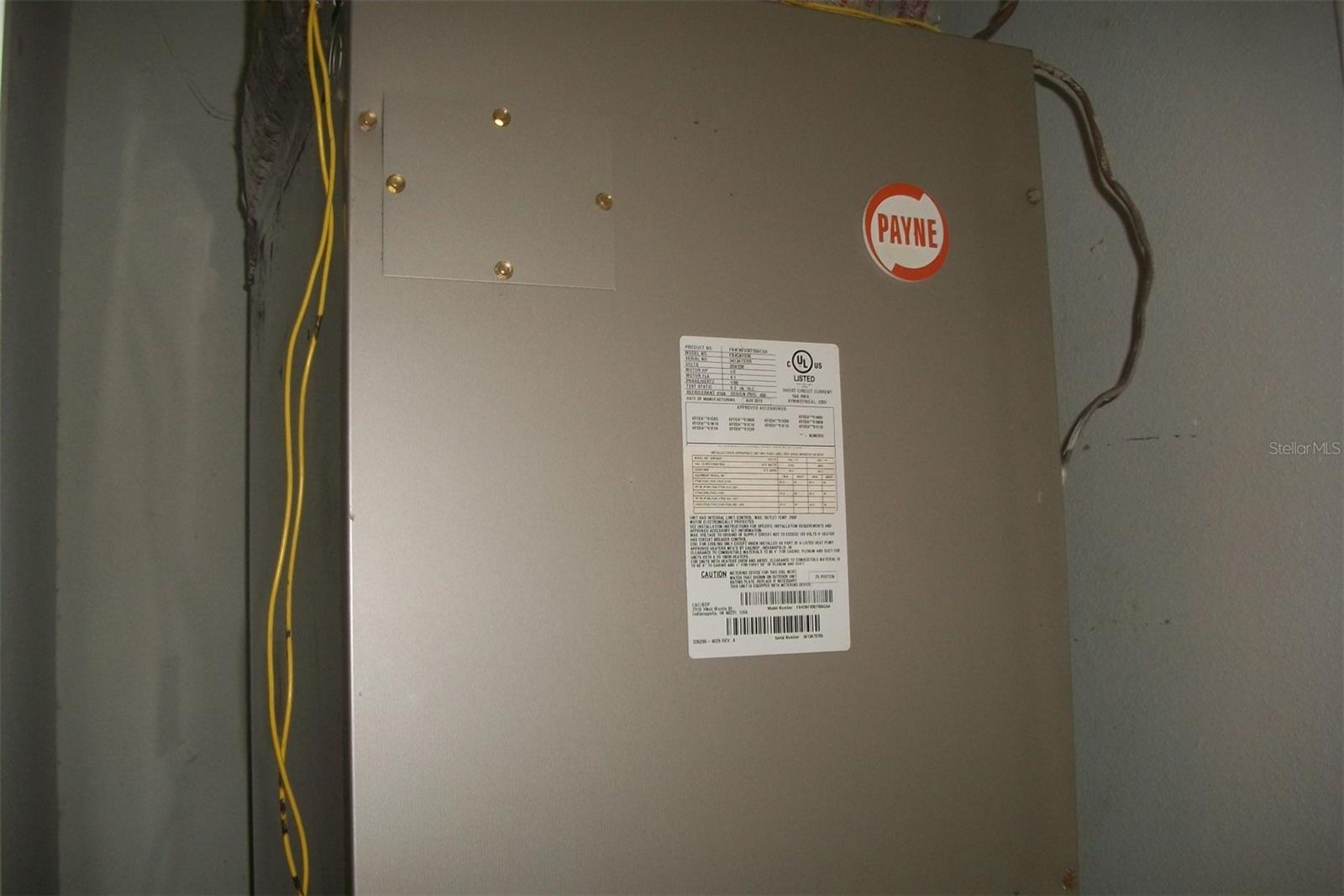 WATERFORD TWNHMS - Residential