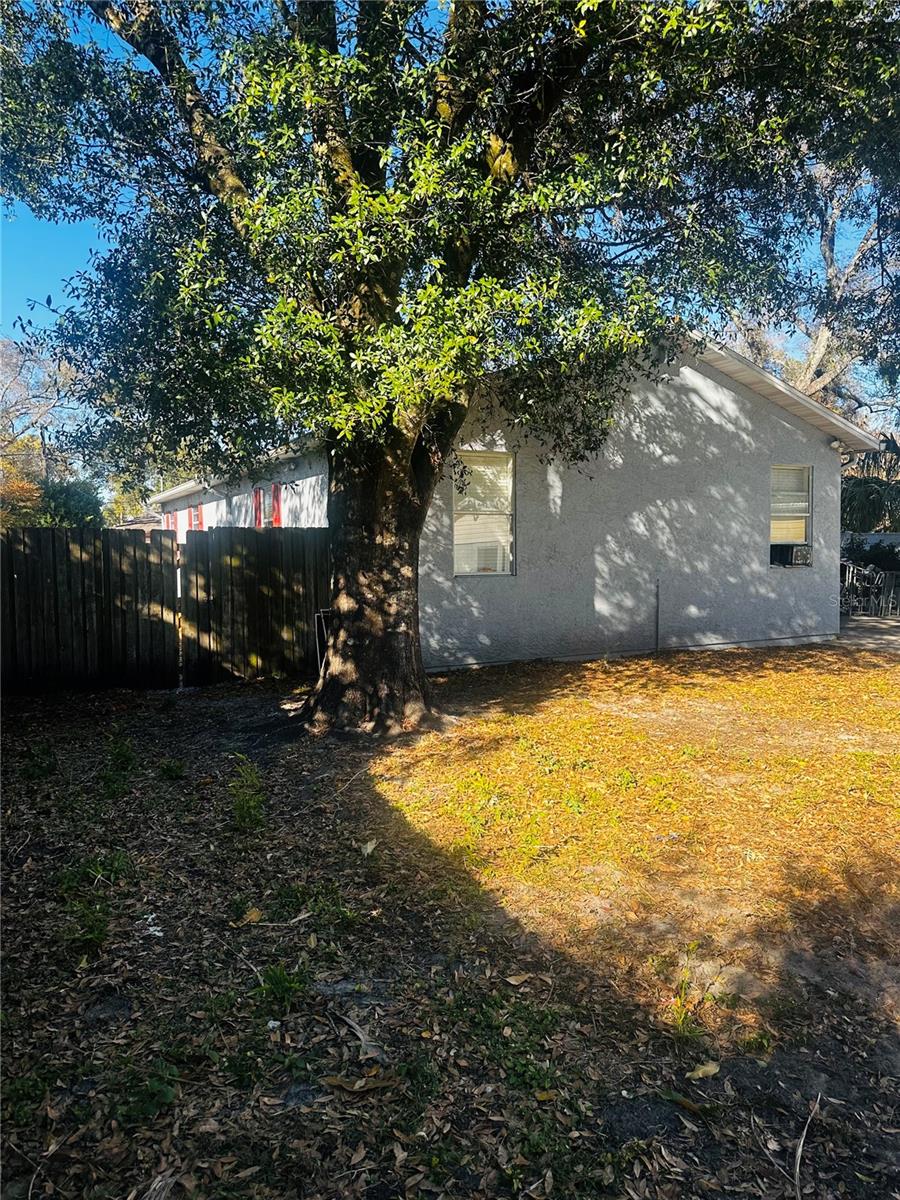 1304 W BURGER STREET