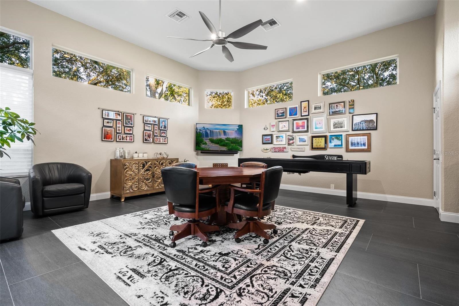 MUIRFIELD - Residential