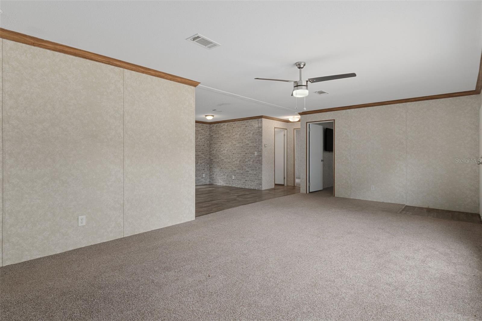 LAKEWOOD ACRES SUB - Residential