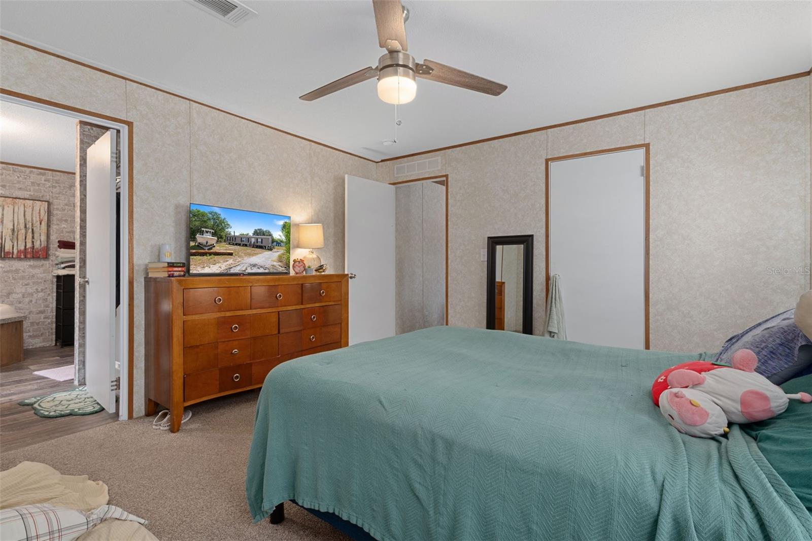 LAKEWOOD ACRES SUB - Residential