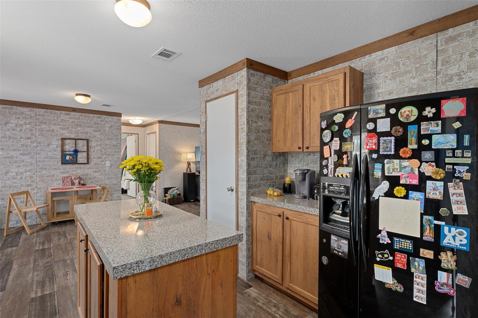LAKEWOOD ACRES SUB - Residential