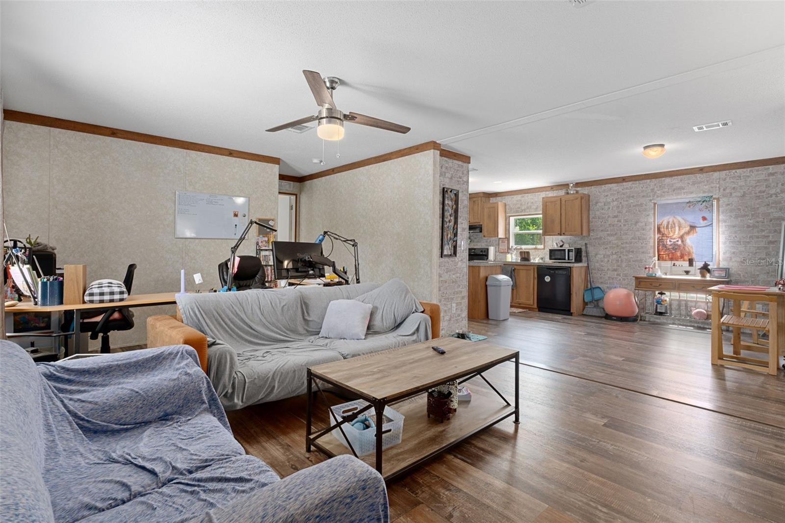 LAKEWOOD ACRES SUB - Residential