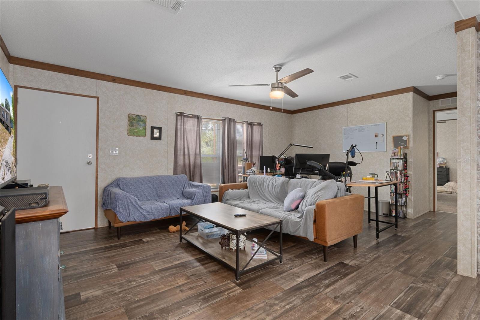 LAKEWOOD ACRES SUB - Residential