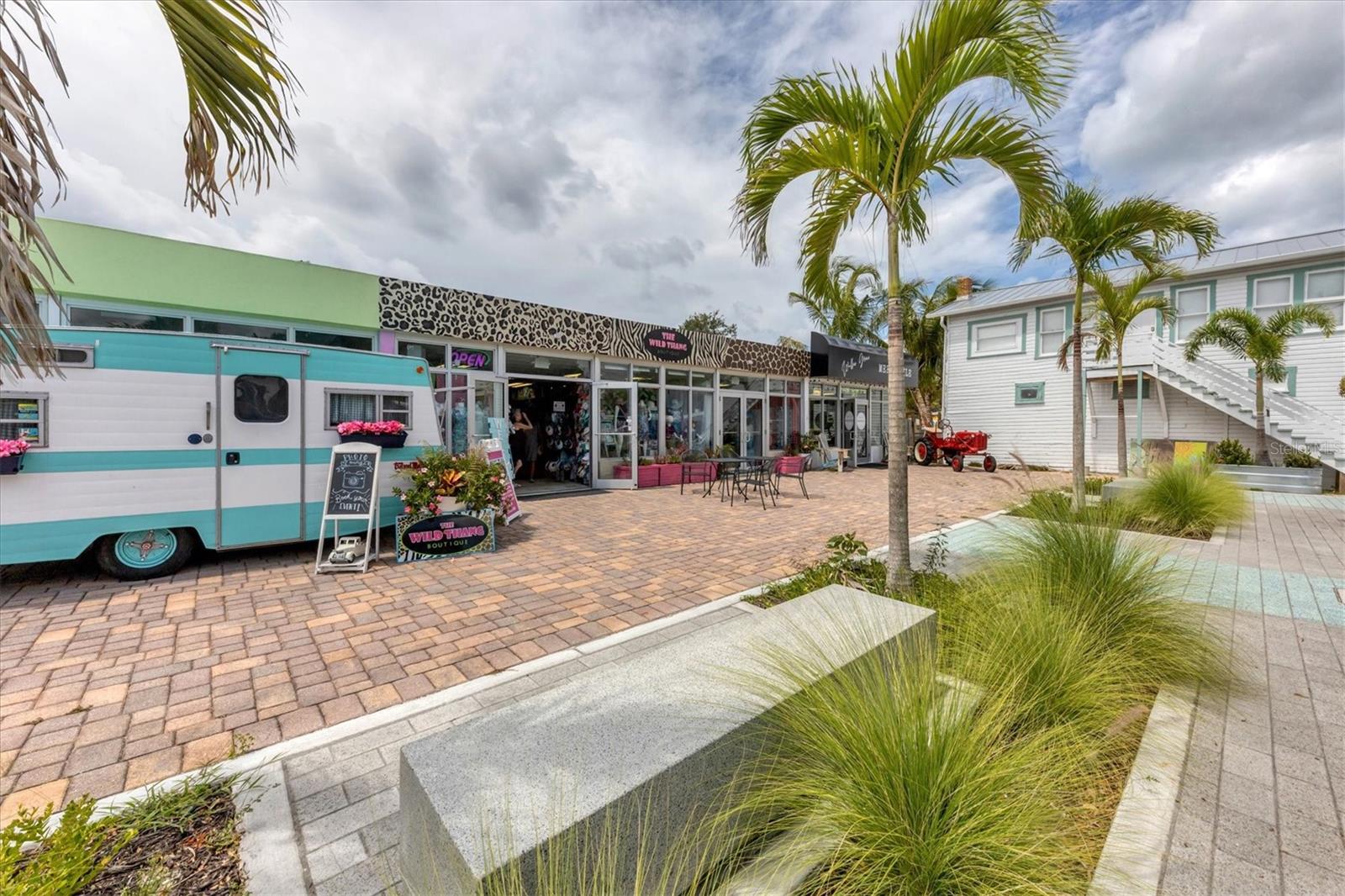 MANASOTA KEY - Residential