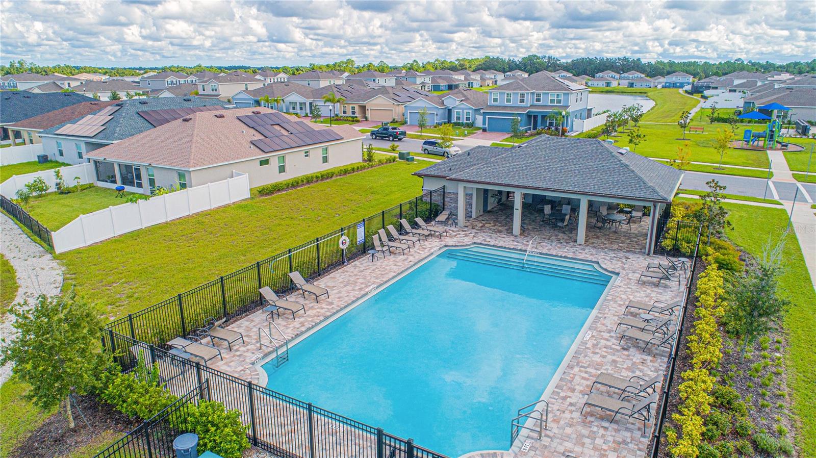 SIENA RESERVE - Residential Lease