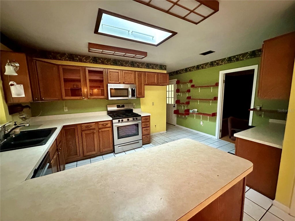 Photo of 9138 Leswood Street, Orlando, FL 32825 (MLS # O6429922)