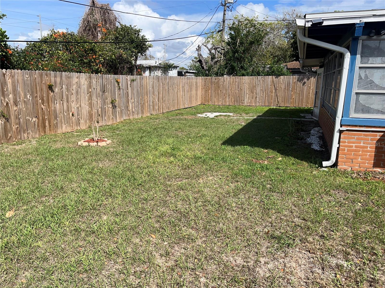 SIESTA TERRACE FIRST ADD - Residential