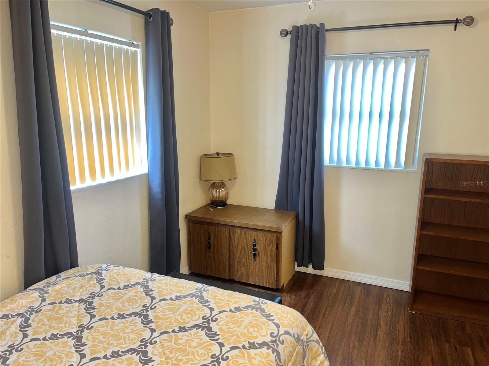 SIESTA TERRACE FIRST ADD - Residential