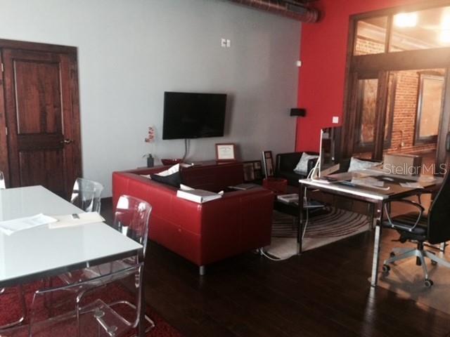 TURMANS EAST YBOR - Commercial Lease