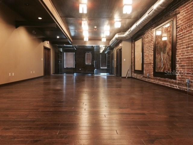 TURMANS EAST YBOR - Commercial Lease
