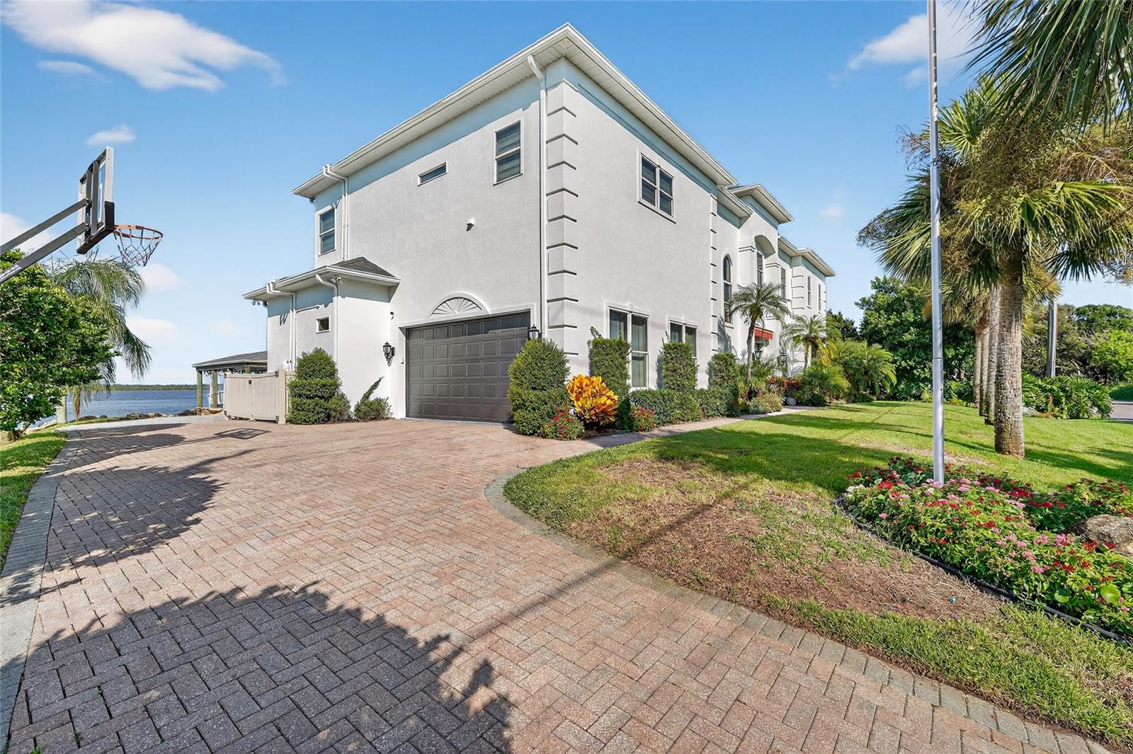 CAPISTRANO BY SEA - Residential