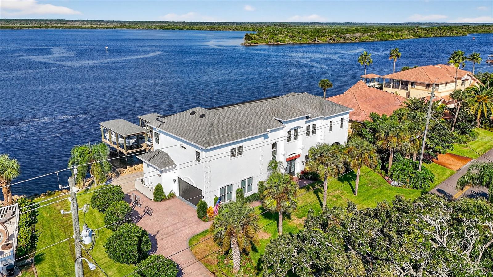 CAPISTRANO BY SEA - Residential