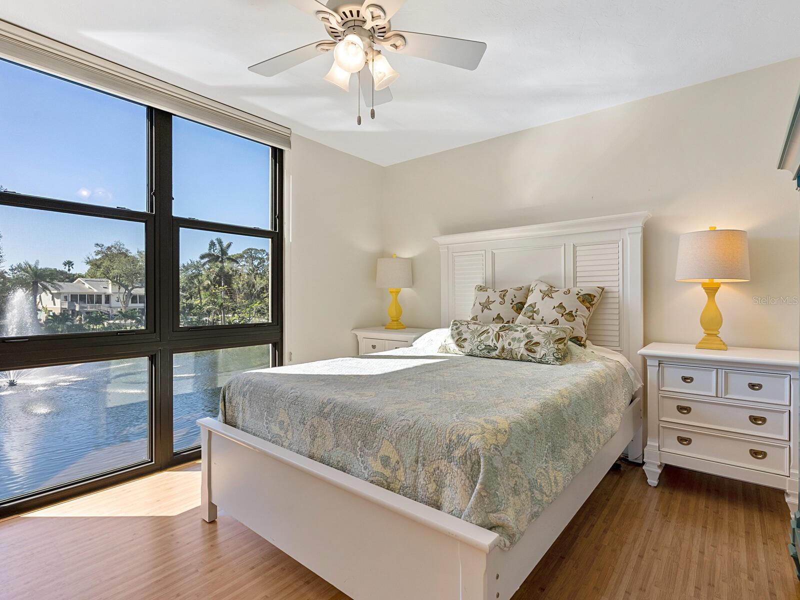 SANDY COVE - Residential