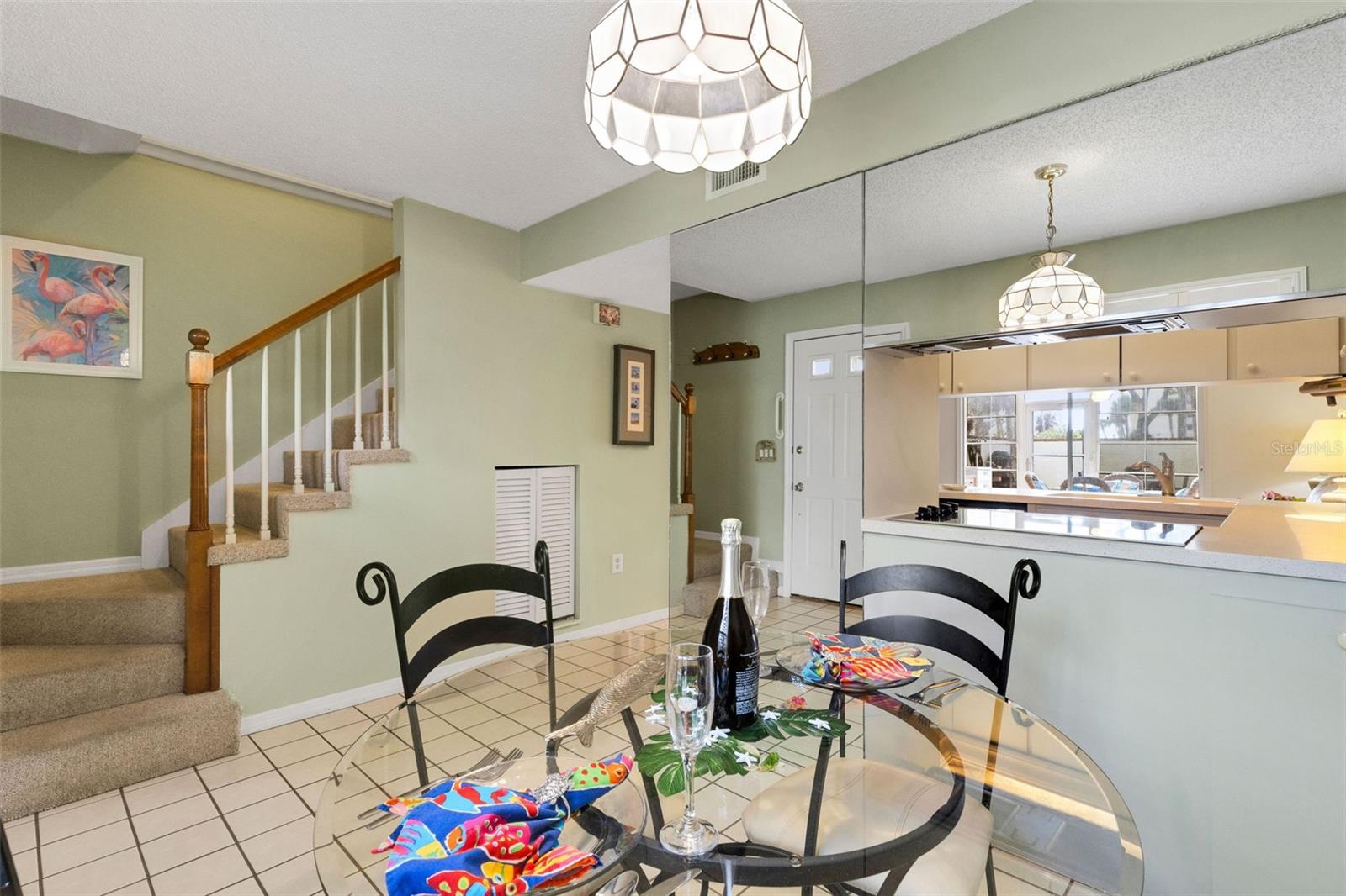 SUTTON PLACE - Residential