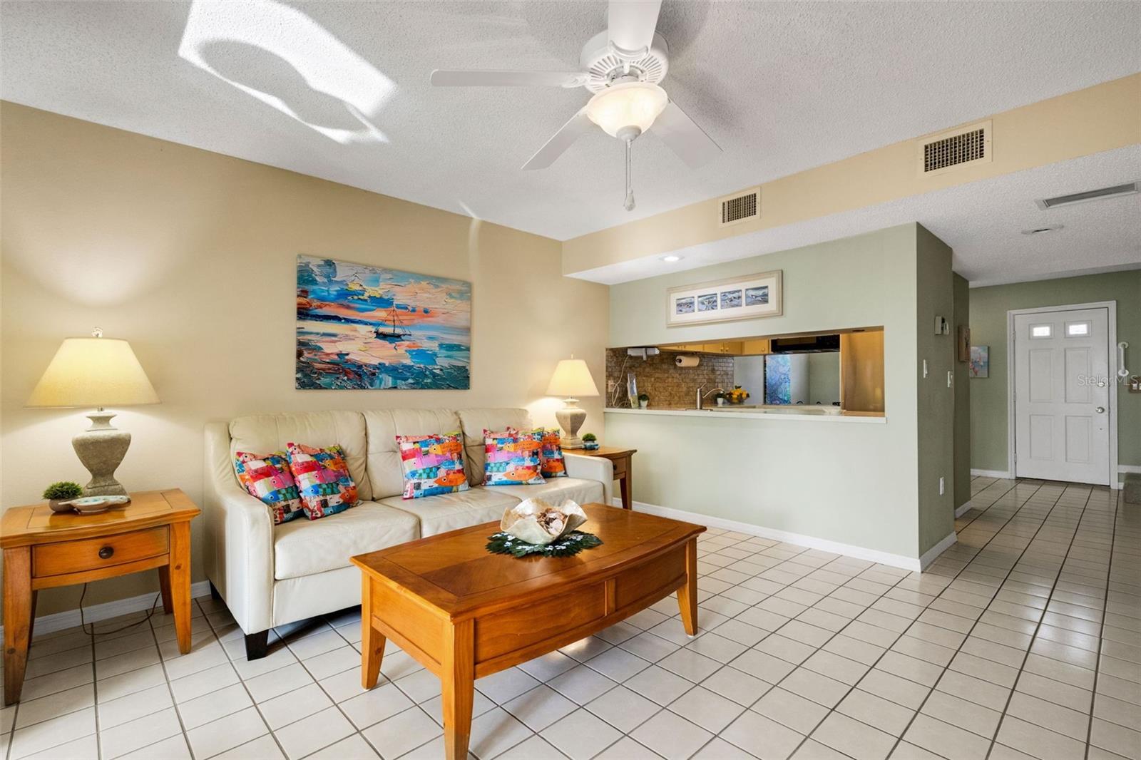 SUTTON PLACE - Residential