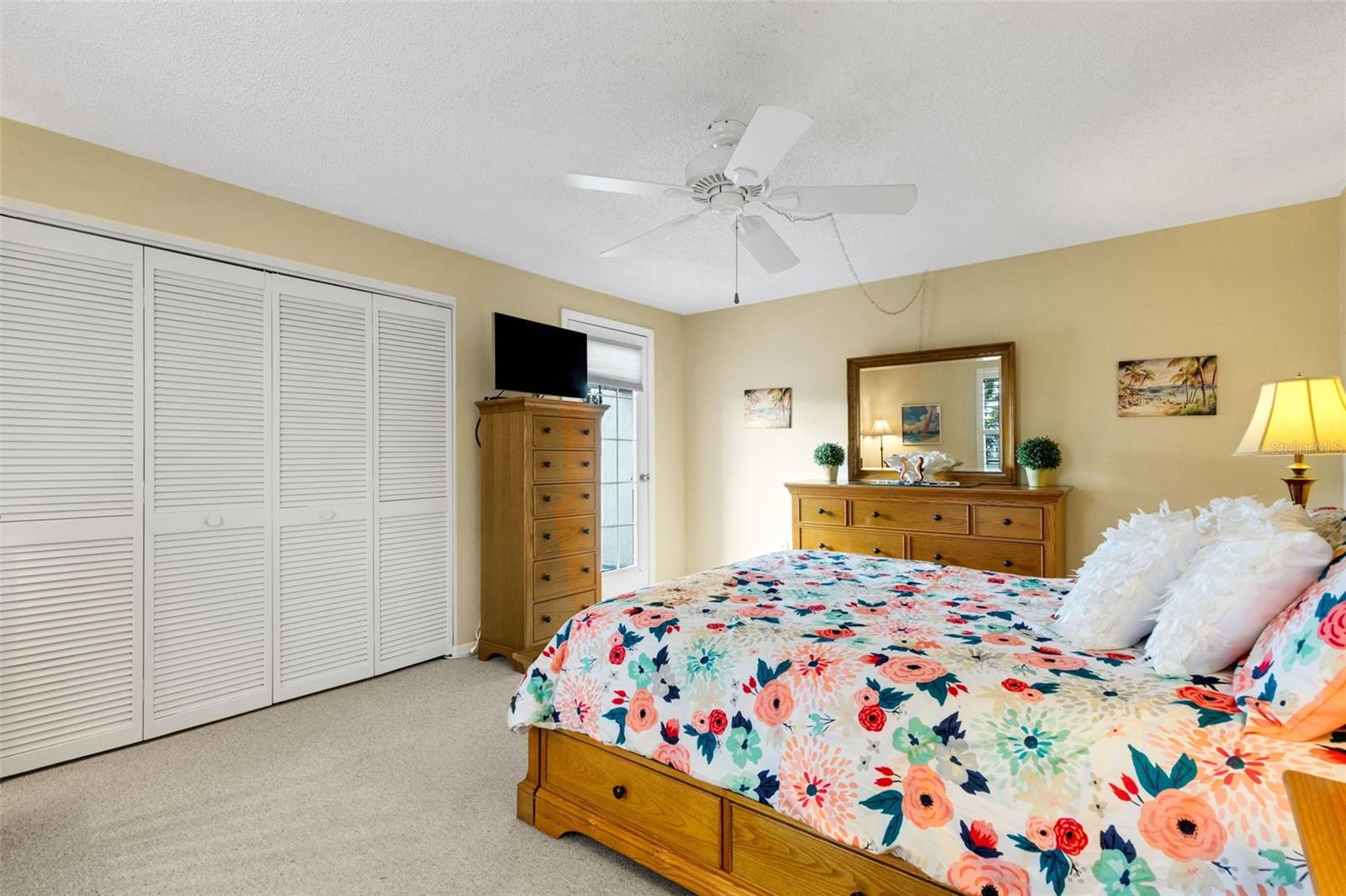 SUTTON PLACE - Residential