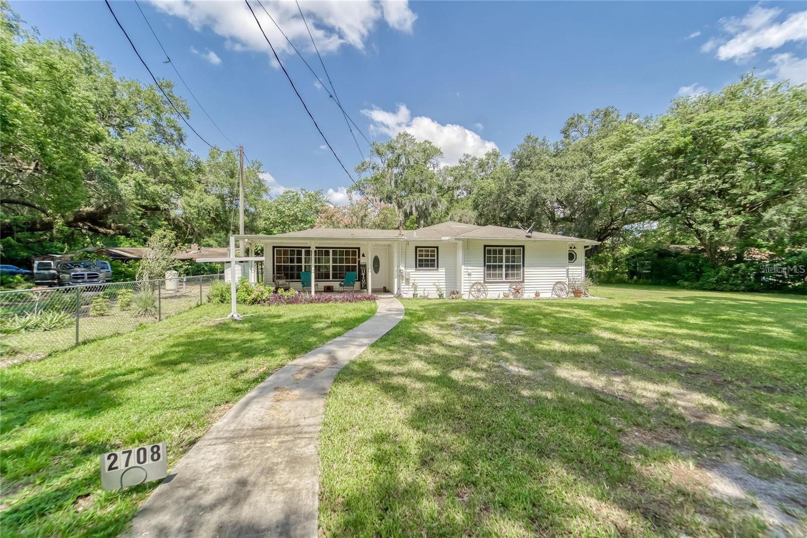 2708 DE MONTMOLLIN ROAD