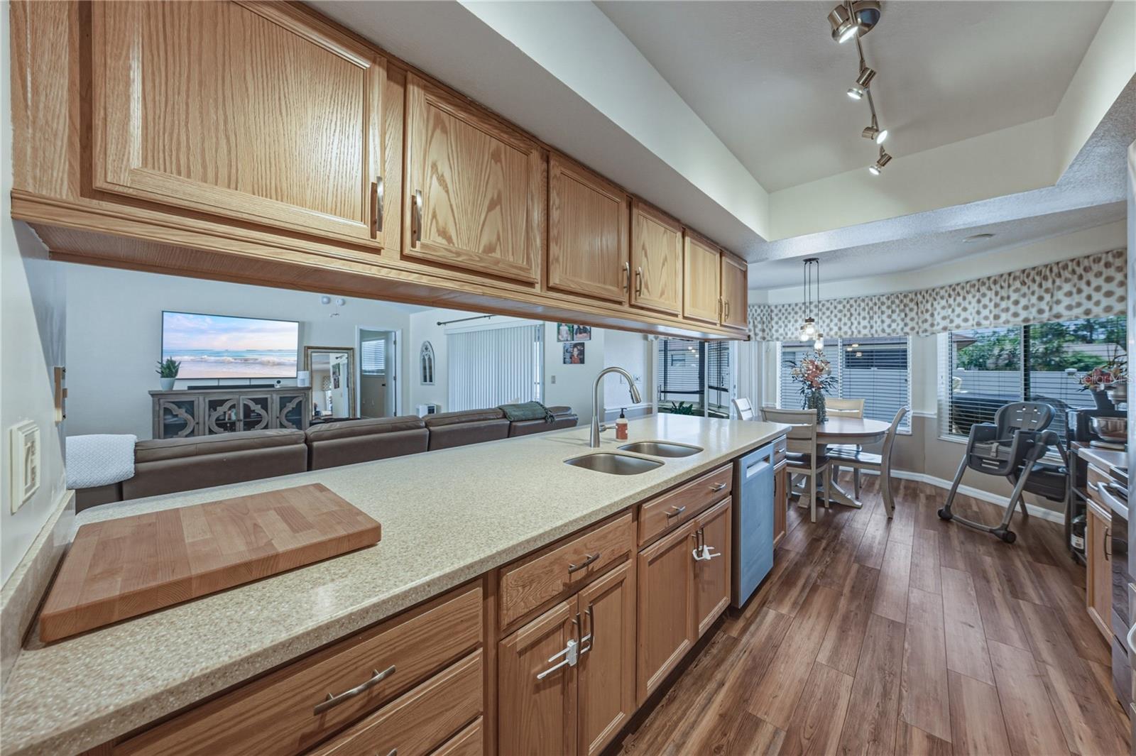 THE HEATHER PHASE VI - Residential