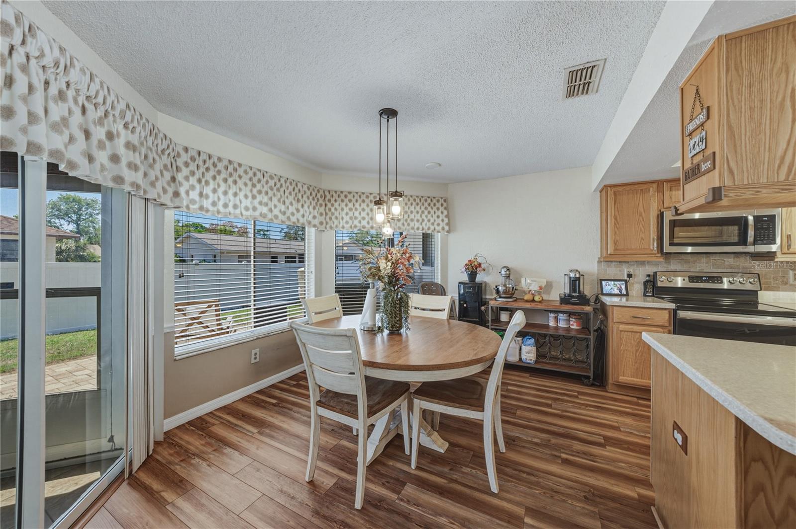 THE HEATHER PHASE VI - Residential