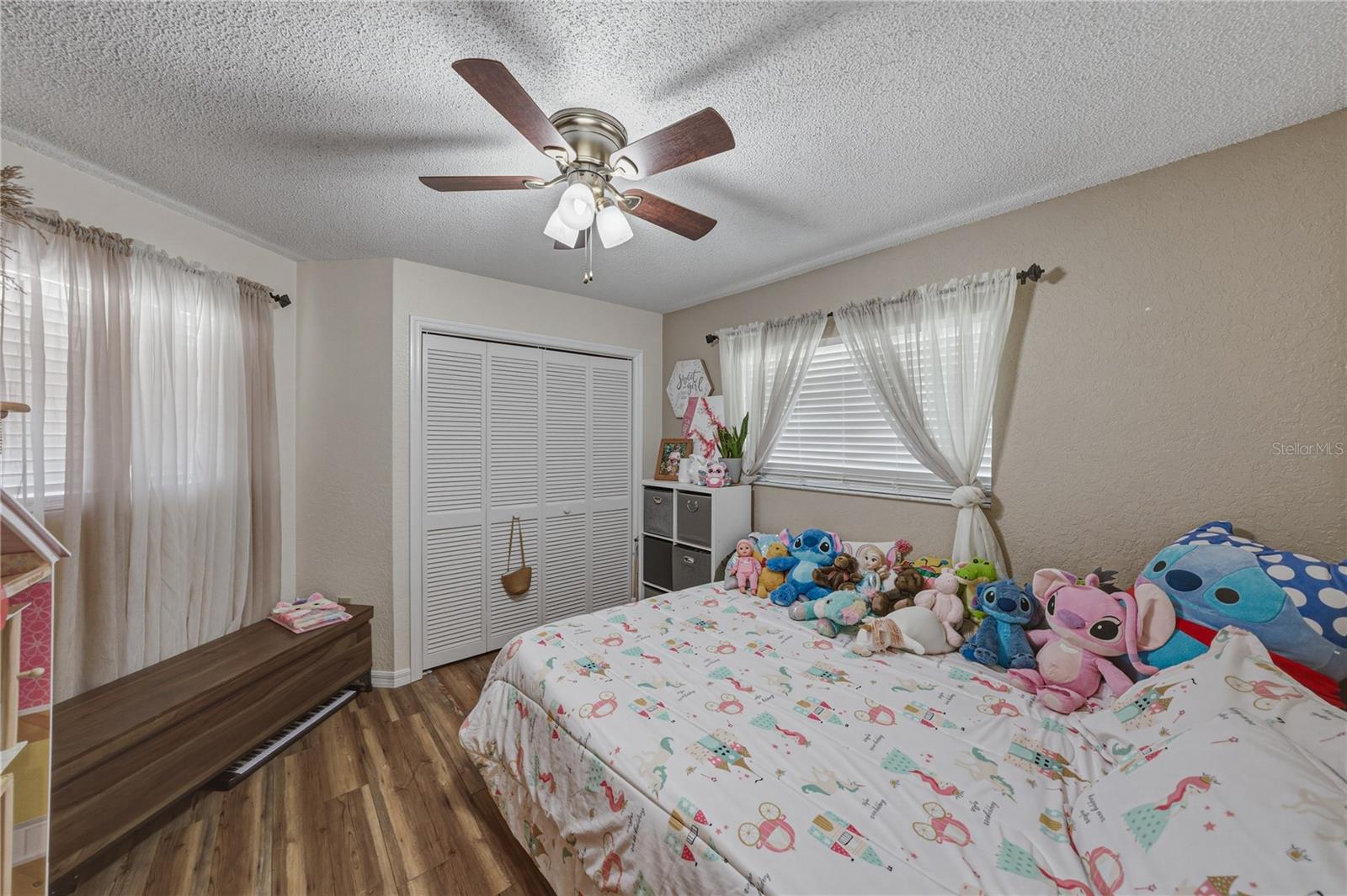 THE HEATHER PHASE VI - Residential