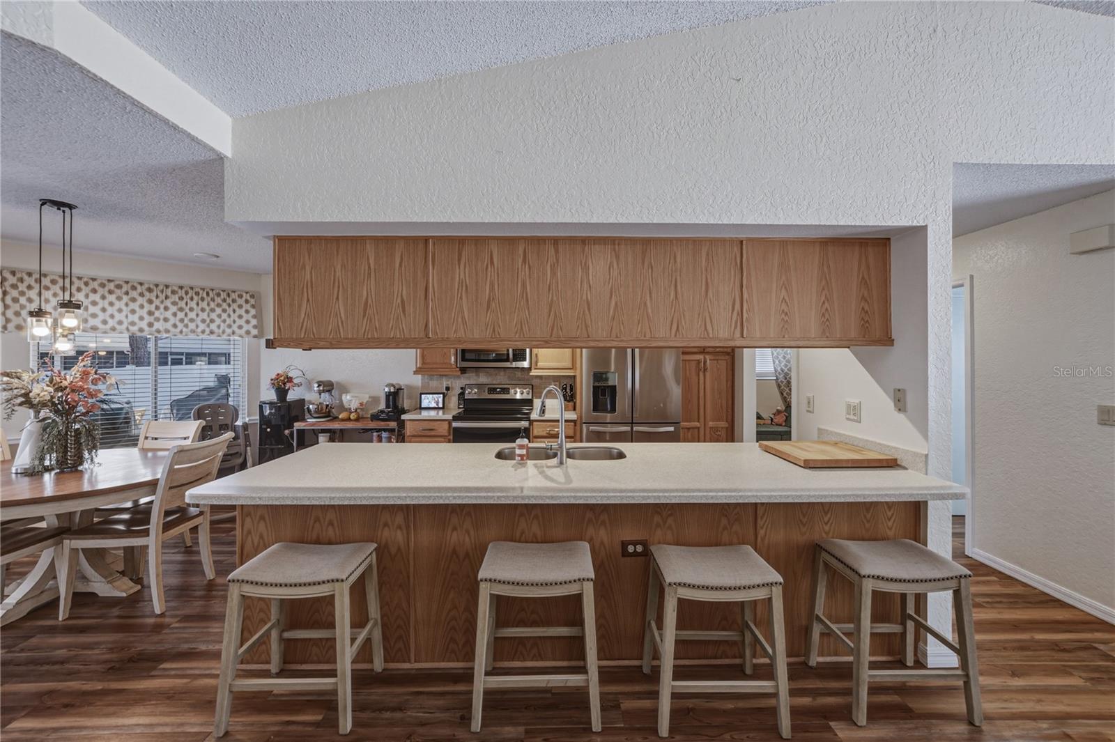 THE HEATHER PHASE VI - Residential