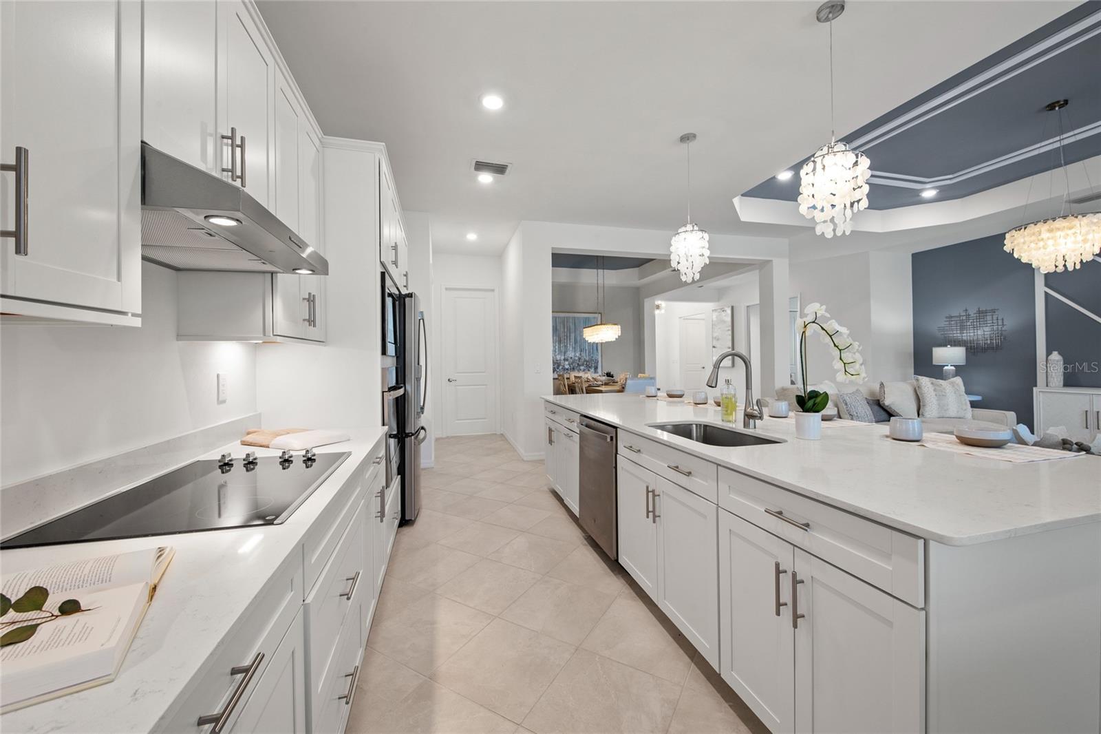 7146 INLET ISLES COURT