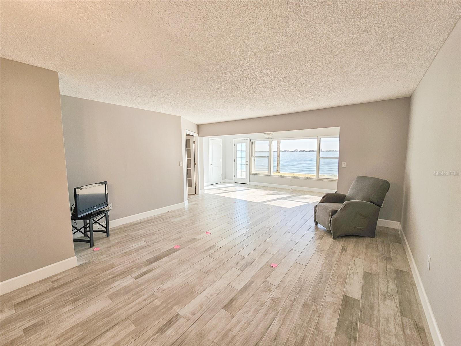 TOWN SHORES OF GULFPORT - Residential Lease