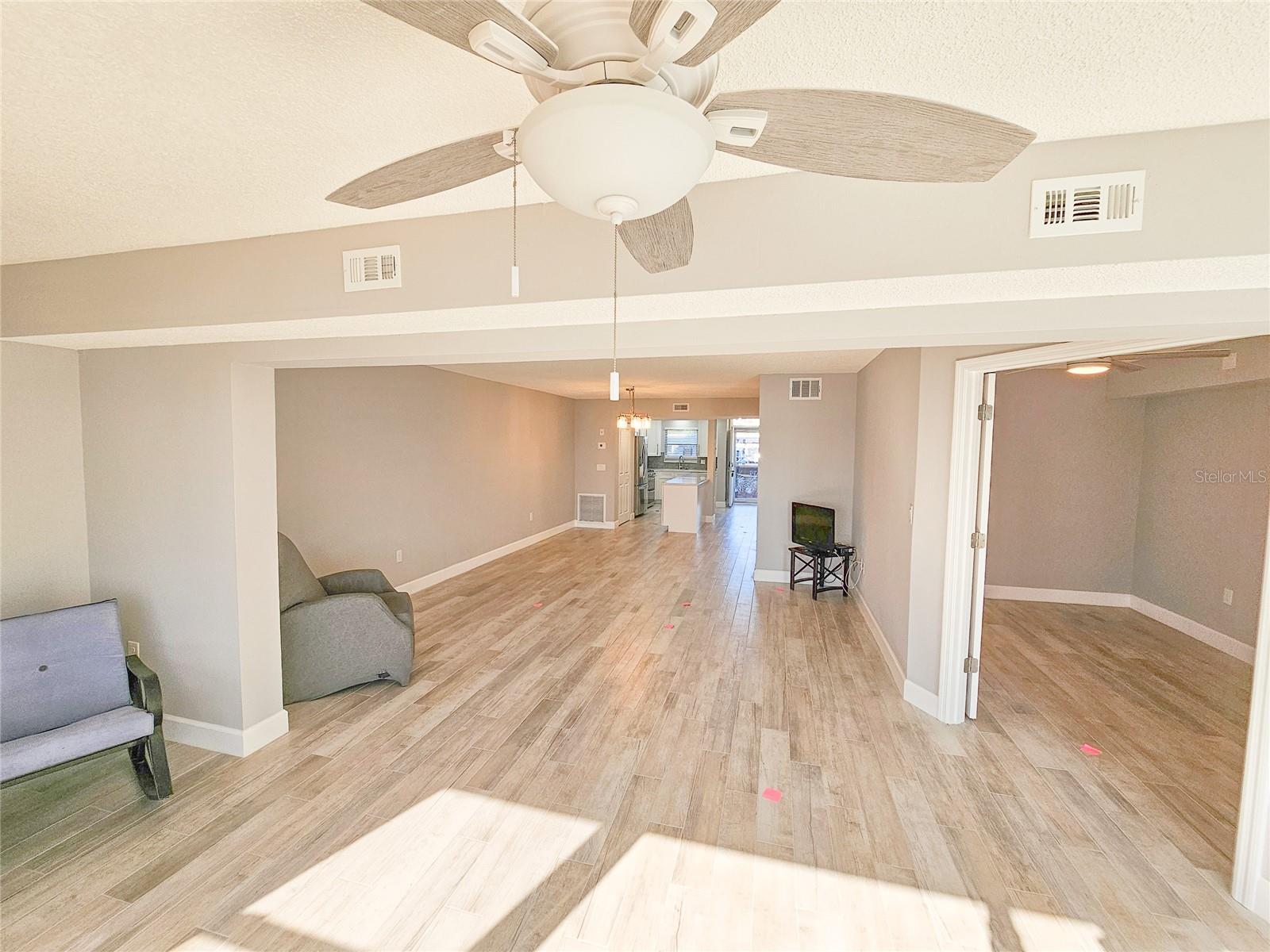 TOWN SHORES OF GULFPORT - Residential Lease