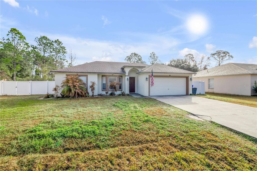 Photo of 16 Ziegler Place, Palm Coast, FL 32164 (MLS # O6385648)