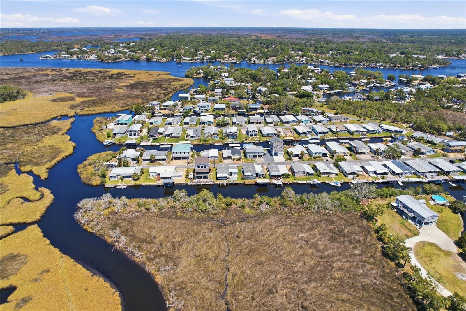 RIVERVIEW MOBILE ESTATES UNREC SUB - Residential