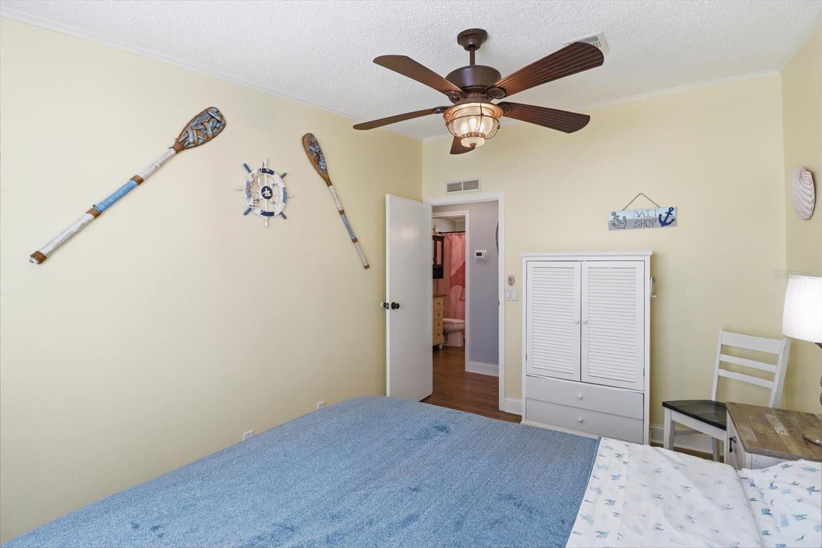 RIVERVIEW MOBILE ESTATES UNREC SUB - Residential