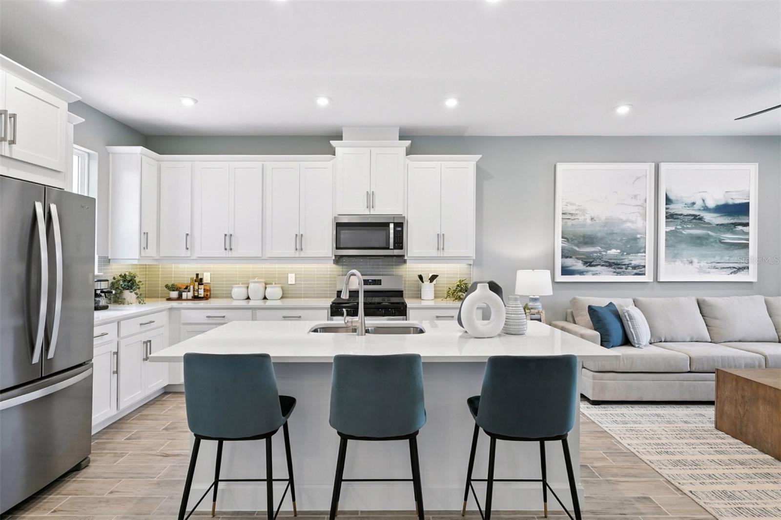 CELEBRATION ISLAND VILLAGE - Residential