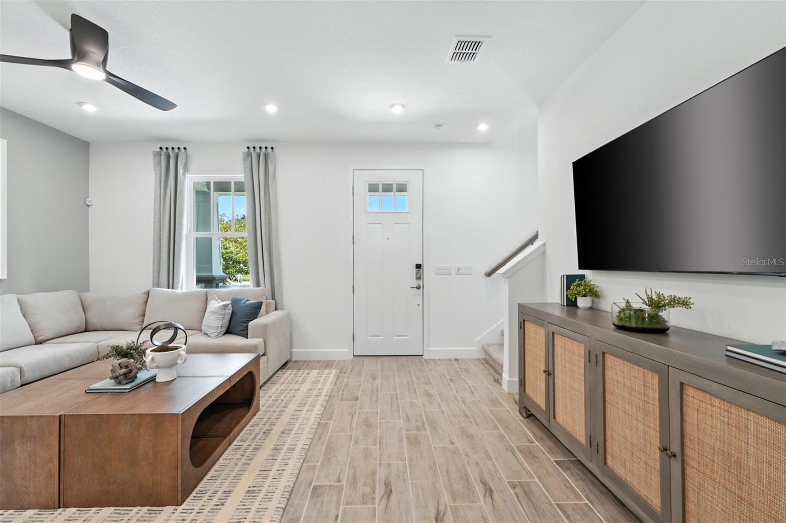 CELEBRATION ISLAND VILLAGE - Residential